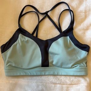 Champion sports bra size s